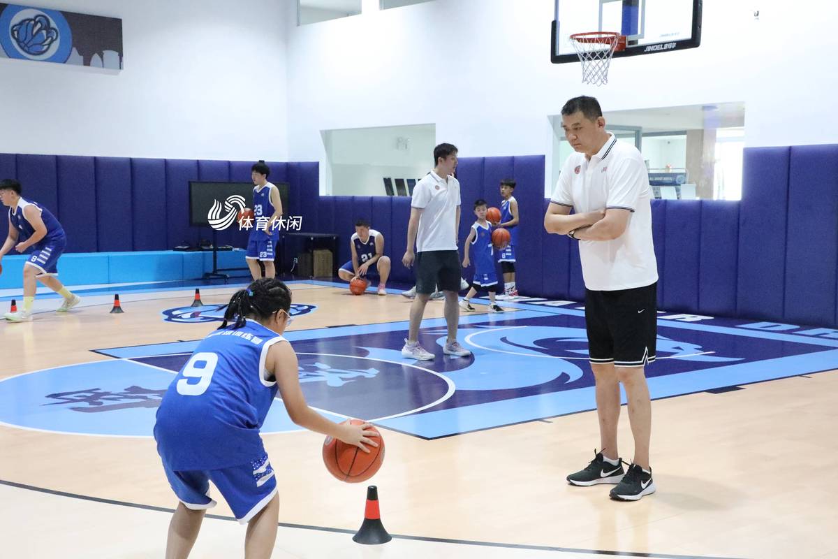 如何在比赛中发现和发展球员潜力_1